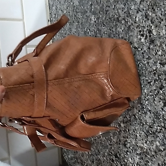 Worthington Brown Faux Leather Large Hand/Shoulder Bag. - Picture 7 of 15